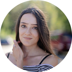 Julia Tsymbal<h5> Content and PR Manager<h5>